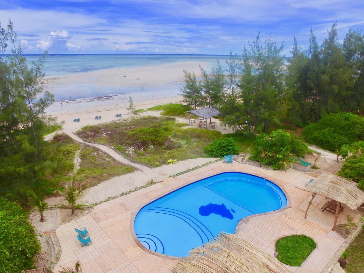 Nzuwa Lodge Pemba Exterior photo